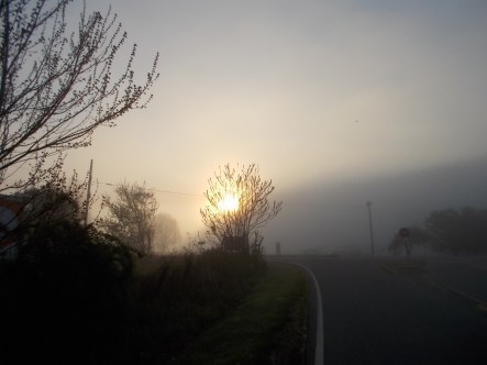 042815 Sunrise in the foggy valley