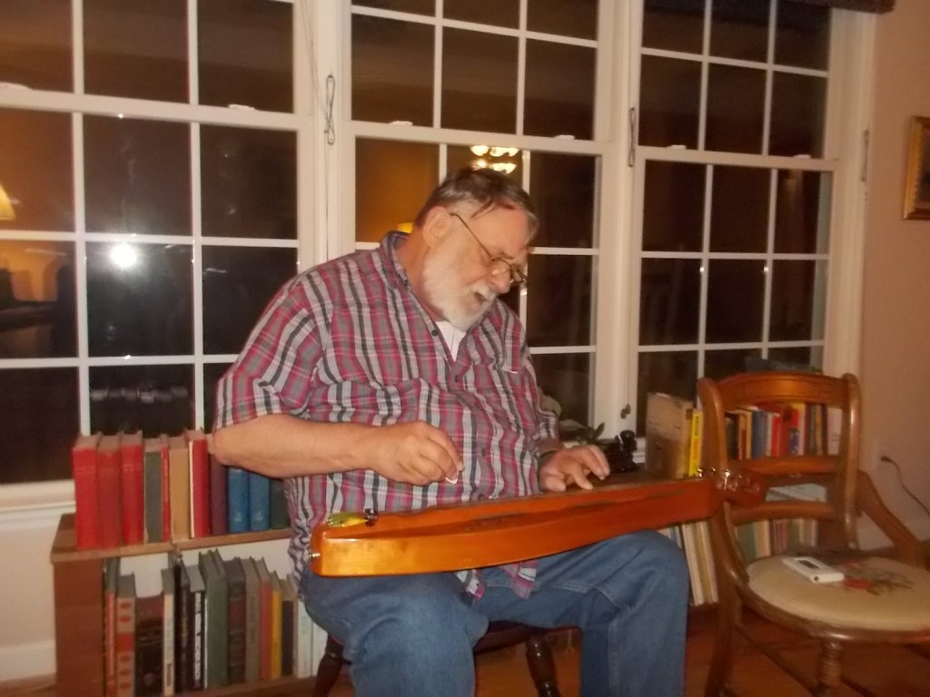 083115 Peter plays his dulcimer