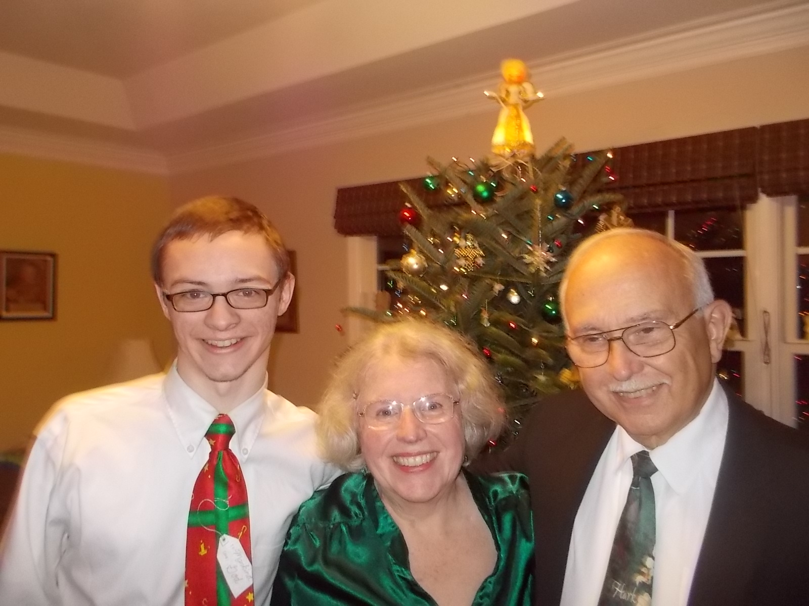 122415 David Anne John.JPG