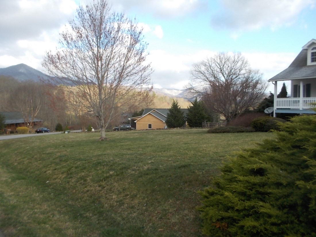 032116 Second day of Spring snow on mountains.JPG