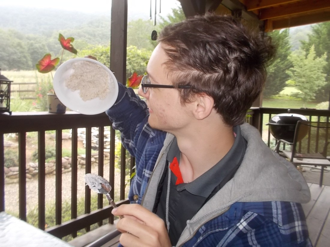 081416 David's oatmeal sticks to bowl.jpg