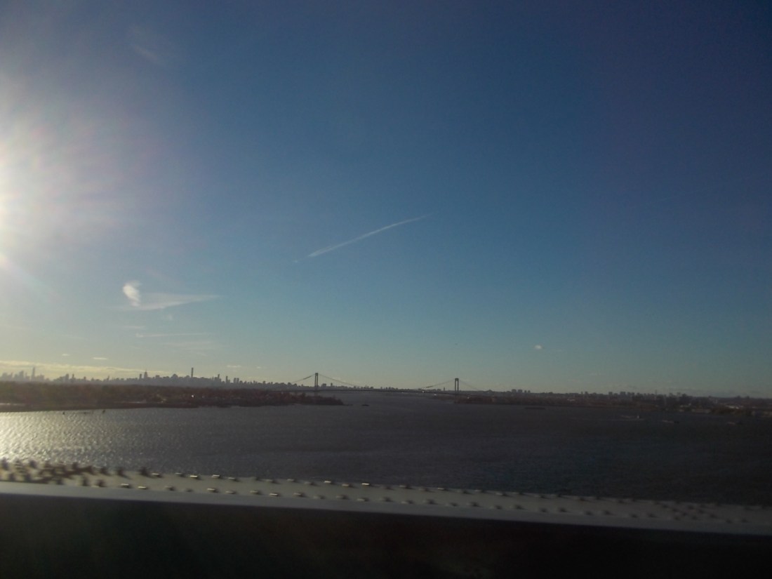 111116 Manhattan from the east.JPG