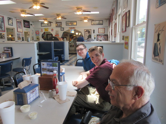 070918 D N JC Jukebox Junction.JPG