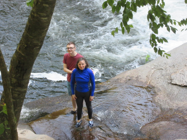 071218 David and Kate enjoy shallow water at Baby Falls.JPG