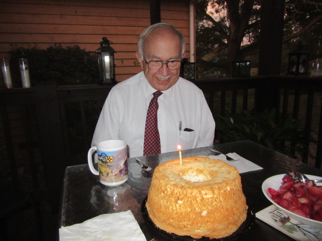 091418 John's birthday cake.JPG