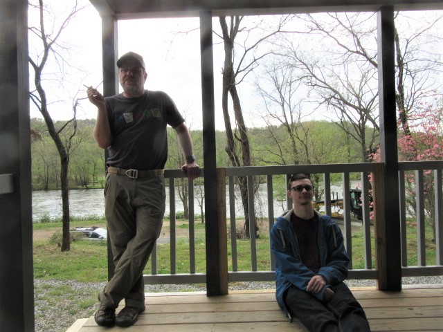 041319 $ David on $'s porch.JPG