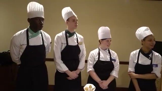 042619 20 Before fourth place announced.jpg